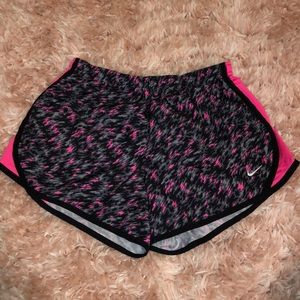 Nike running shorts 🏃🏻‍♀️